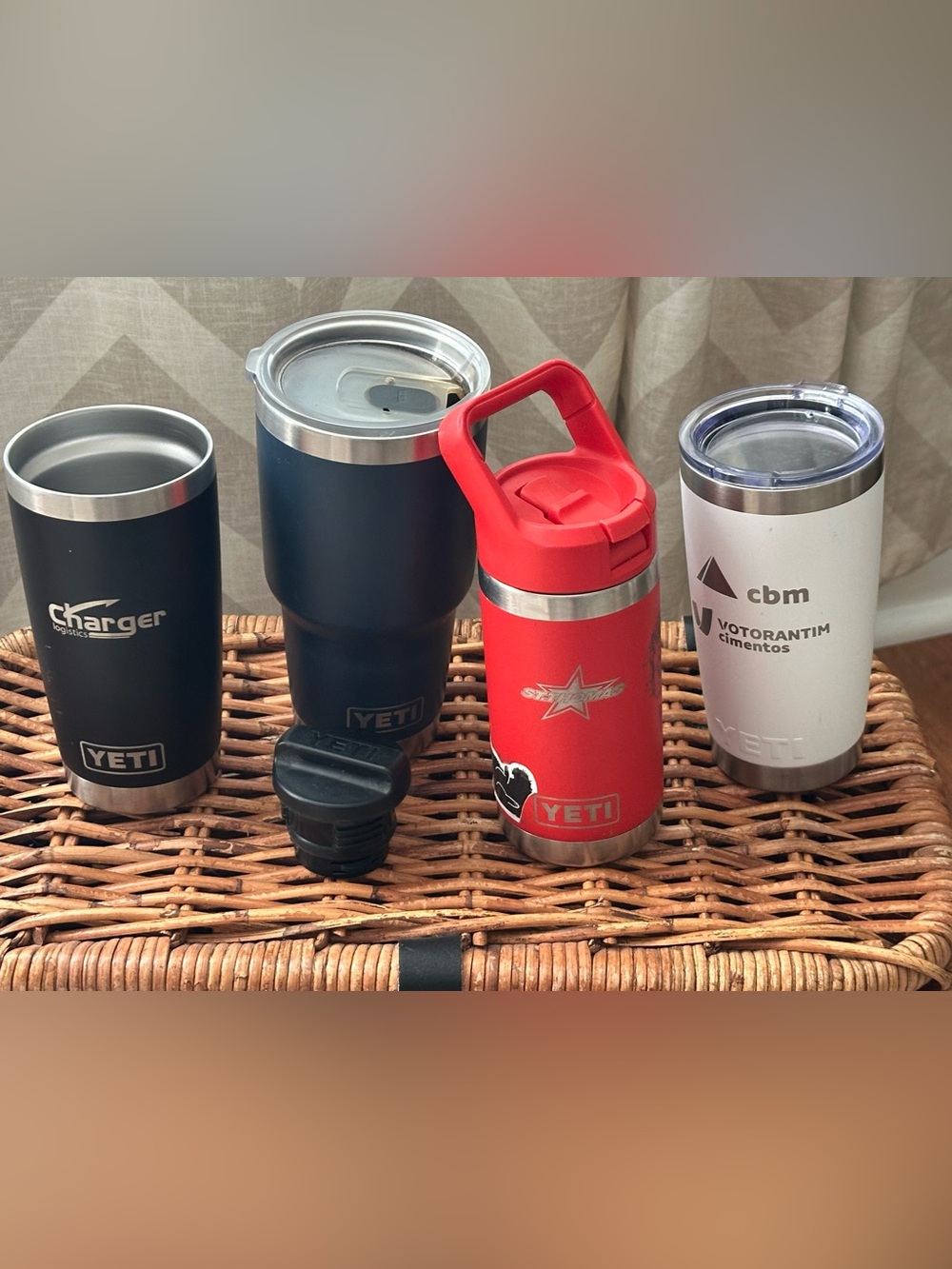 Yeti cup lot - some flaws | some missing parts